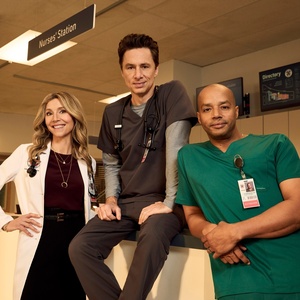 Video: Watch the New Opening Sequence for ABCs SCRUBS Revival Photo