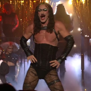 Video: THE ROCKY HORROR SHOW Cast Perform Sweet Transvestite Photo