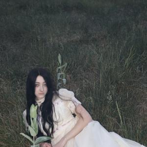 Lydia Saint George Releases Official Video for 'I'm a Little Scared' Photo