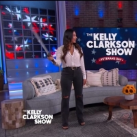 VIDEO: Olivia Munn Gives Kelly Clarkson Sword Fighting Lessons Video