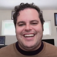 VIDEO: Josh Gad Talks Quarantine Life, Narrates THE LAST DANCE as Olaf, and More on T Photo