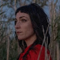 Julie Odell Releases Debut Album 'Autumn Eve'