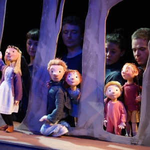 Review: WE'RE GOING ON A BEAR HUNT, Little Angel Theatre