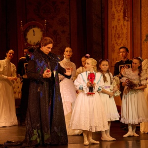 Review: THE NUTCRACKER at Artscape Photo