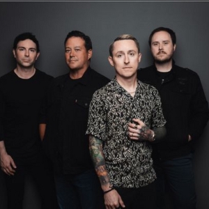 YELLOWCARD Collaborates With Ambient Duo HAMMOCK For 'A Hopeful Sign' Photo