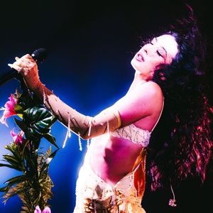Naïka Extends International Tour with New Europe and Festival Dates Photo