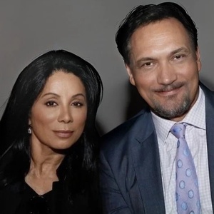 Complete Cast Set for ALL MY SONS at Berkeley Rep Starring Jimmy Smits and Wanda De J Photo