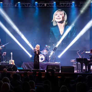 ALWAYS OLIVIA Tribute Show Will Present at Raue Center For The Arts Photo