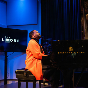 Grammy Winner Sullivan Fortner to Perform at 2026 Gilmore International Piano Festiva Photo