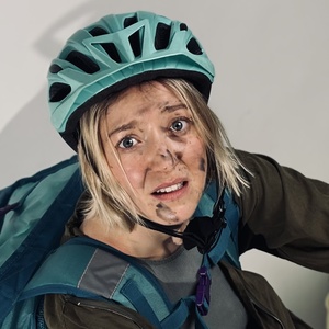 EDINBURGH 2026: Review: AM I LOSING MY MIND OR JUST MY FIGURE?, ZOO Playground