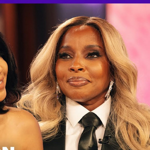 Mary J. Blige, Toni Braxton & More Share Never-Before-Seen Moments on THE KELLY CLARK Photo