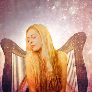 Singer-Songwriter Johanna Telander Releases Holiday Single “Little Angel” Photo