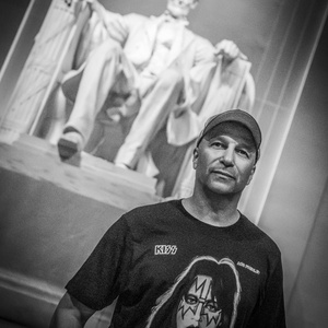 Tom Morello Reveals 'Power To The People Festival' Lineup with Bruce Springsteen, Foo Photo
