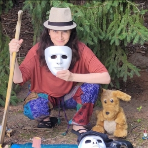 Julie Lyn Barber Debuts TURBULENT ARCHITECT at The Guelph Fringe Festival