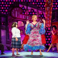 Review: Drag Race Star Nina West Leads Hilarious New HAIRSPRAY Tour at Segerstrom Cen Photo