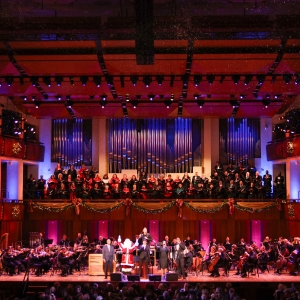Review: A HOLIDAY POPS! With Norm Lewis at the Kennedy Center Photo