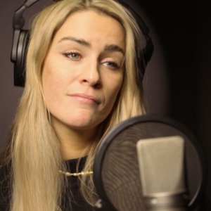 Video: Lucie Jones Sings 'Mr. Darcy' From New Musical AUSTENLAND Video