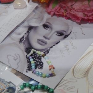 DRAG RACE UK Winner and Stage Performer The Vivienne Honored in New Documentary Photo