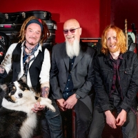 Ginger Wildheart & The Sinners Release New Single 'Footprints in the Sand' Photo