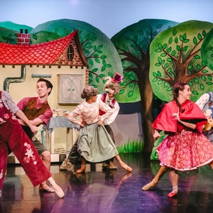 Review: NORTHERN BALLET: LITTLE RED RIDING HOOD, Royal Ballet And Opera