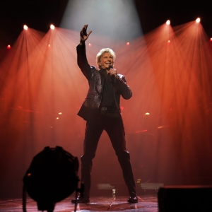 Barry Manilow Reveals 2026 Las Vegas Residency Dates