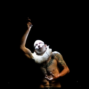 Circus Artist Sasha Krohn to Debut at the Edinburgh Fringe with THE WEIGHT OF SHADOW Photo