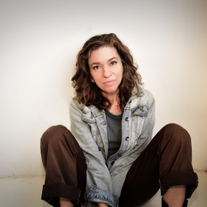 Indie Musician Ani DiFranco Releases New Book SHOW UP AND VOTE Photo