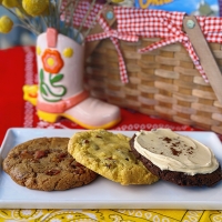 Schmackary’s to Launch Limited-Edition Cookie for OKLAHOMA! Photo