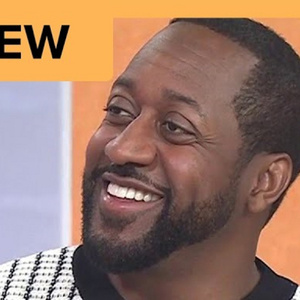 Jaleel White Reflects On Being A '90s Icon In New HGTV Series TOTALLY '90S HOUSE Photo