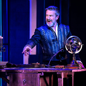 Everything to Know About GALILEO on Broadway Photo