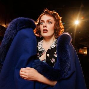 Sally Ann Hall to Release Debut Comedy Special DEAD WIFE PRETTY in June Photo