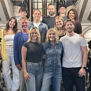 MAMMA MIA! Reveals New London Cast and Extends Booking Photo