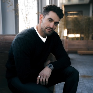 SUMMER HOUSE Star Jesse Solomon Sets Debut Headline Tour Photo