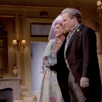 VIDEO: Watch Sarah Jessica Parker and Matthew Broderick Take First Bows in PLAZA SUIT Video