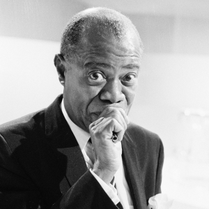 Video: Watch Louis Armstrong Sing 5x Platinum Recording of What A Wonderful World Photo