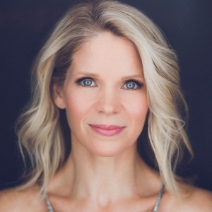 Interview: Tony-Winner Kelli O’Hara Talks Taking the Stage with The Grand Rapids Sy Photo