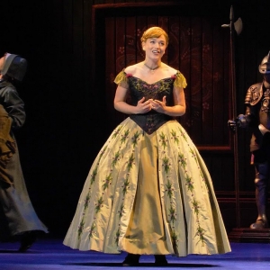 Video: First Look At Dutch Production of Disney's FROZEN