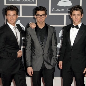 Jonas Brothers Reschedule European Leg of 'The Tour' Video