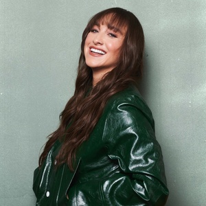 Listen: West End Star Sydnie Christmas Drops Original Single&nbsp;&lsquo;Run Photo