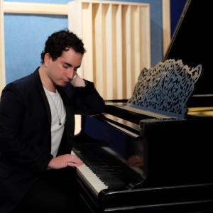 Jake Tavill Releases 'Forgotten' + Announces WALK WITH ME Album Photo