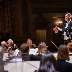 South Bend Symphony Orchestra Renews Maestro Alastair Willis's Contract Photo