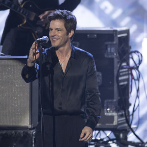 Brandon Flowers Releases New Single TIGER'S BLOOD Ahead of THRASHER Photo