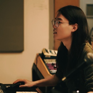 Chengyu Deng Turns Sound, Data and Movement Into Living Performance Photo