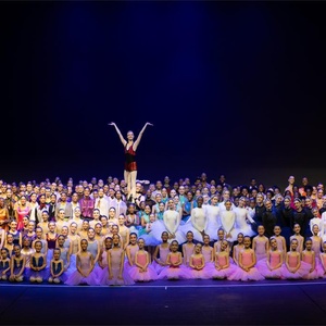 CENTRE STAGE Fundraiser Brings 365 Young Dancers Together for Cape Town City Ballet Photo
