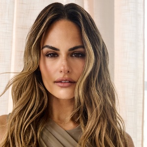 Listen: Pia Toscano Releases New Single 'Redirected' Photo