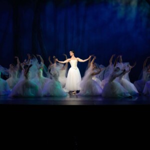 Review: GHOST STORIES at Ballet Des Moines