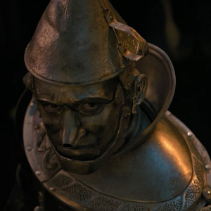 Video: Ethan Slater on Boqs Transformation in WICKED: FOR GOOD Photo