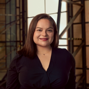 Interview: 'You Need to Love Singing With All Your Mind and Body': Soprano Isabela Dí Interview
