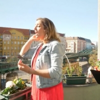 VIDEO: Inbal Megiddo and Paul Altomari Perform on Wellington Balcony During Lockdown Photo