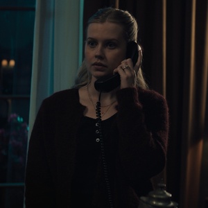 Video: David Morse Stars in THE LAST THING HE TOLD ME Sneak Peek Photo